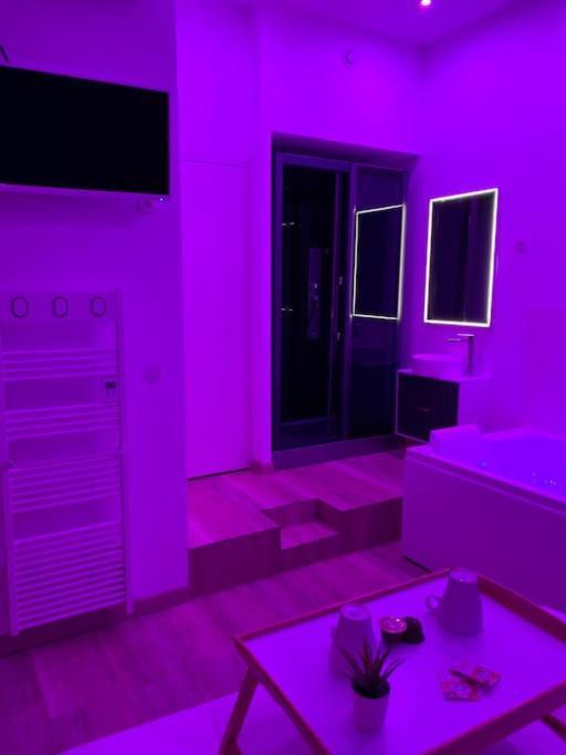 - Nahleo Scandinave Apartment *